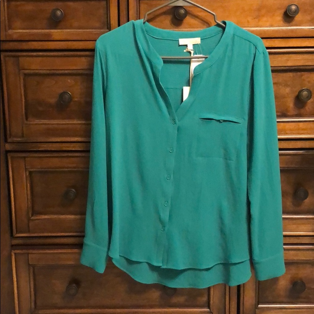 Green blouse